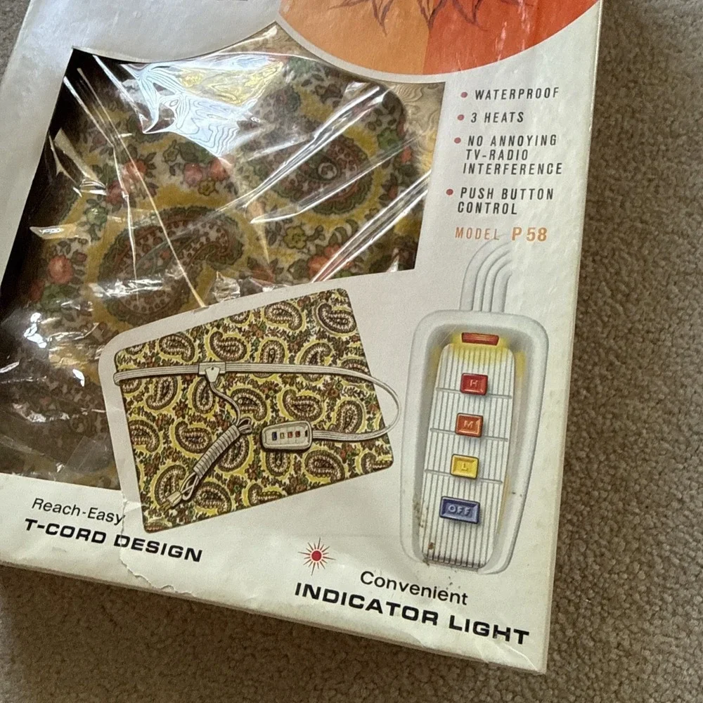 Vintage GE General Electric Automatic Heating Pad Model P58 w/ Box MCM WORKS